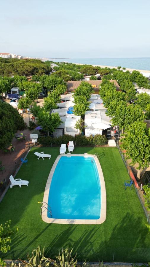 Camping El Pinar Platja 圣苏珊娜 外观 照片