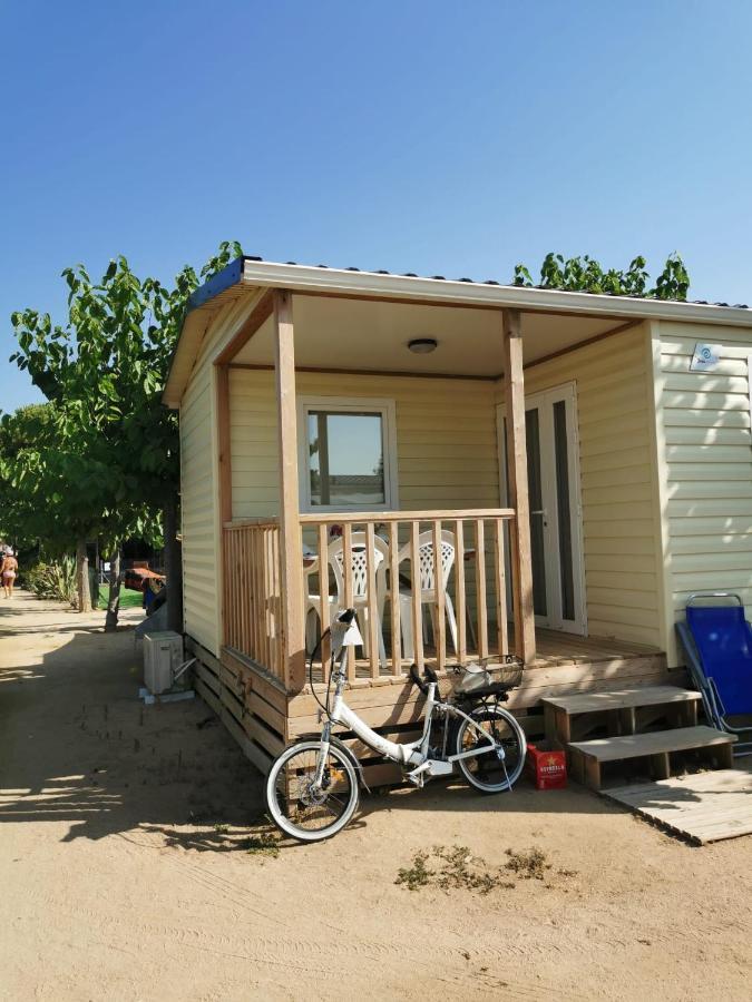 Camping El Pinar Platja 圣苏珊娜 外观 照片