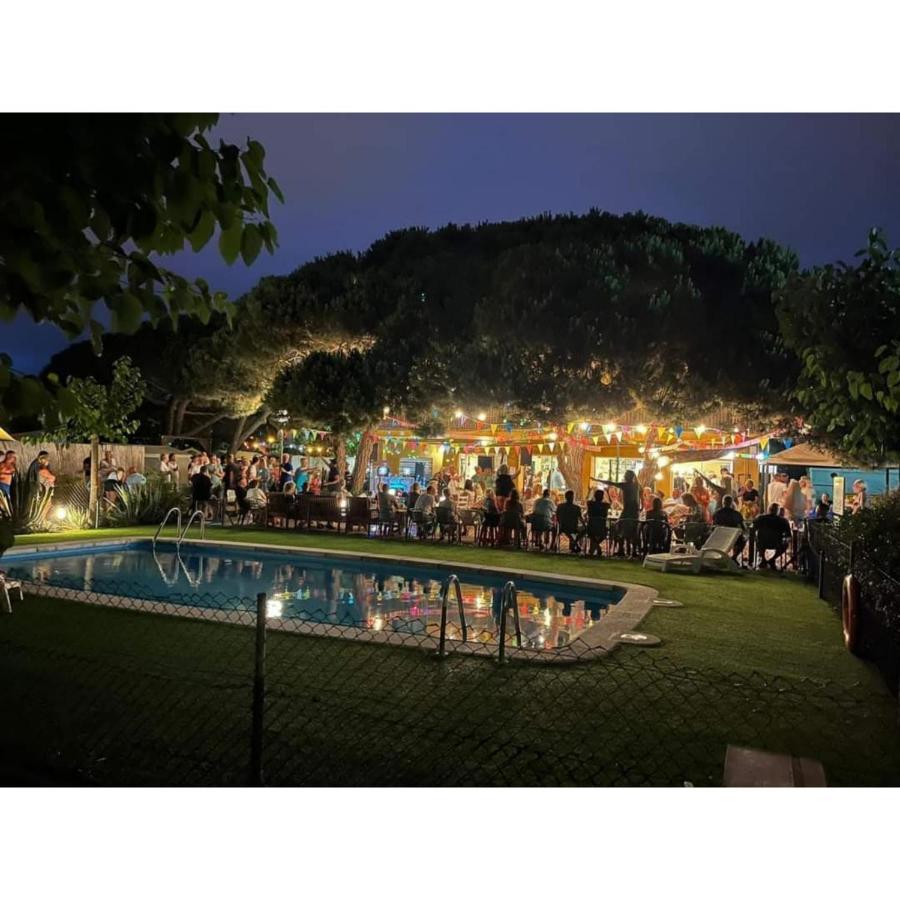 Camping El Pinar Platja 圣苏珊娜 外观 照片
