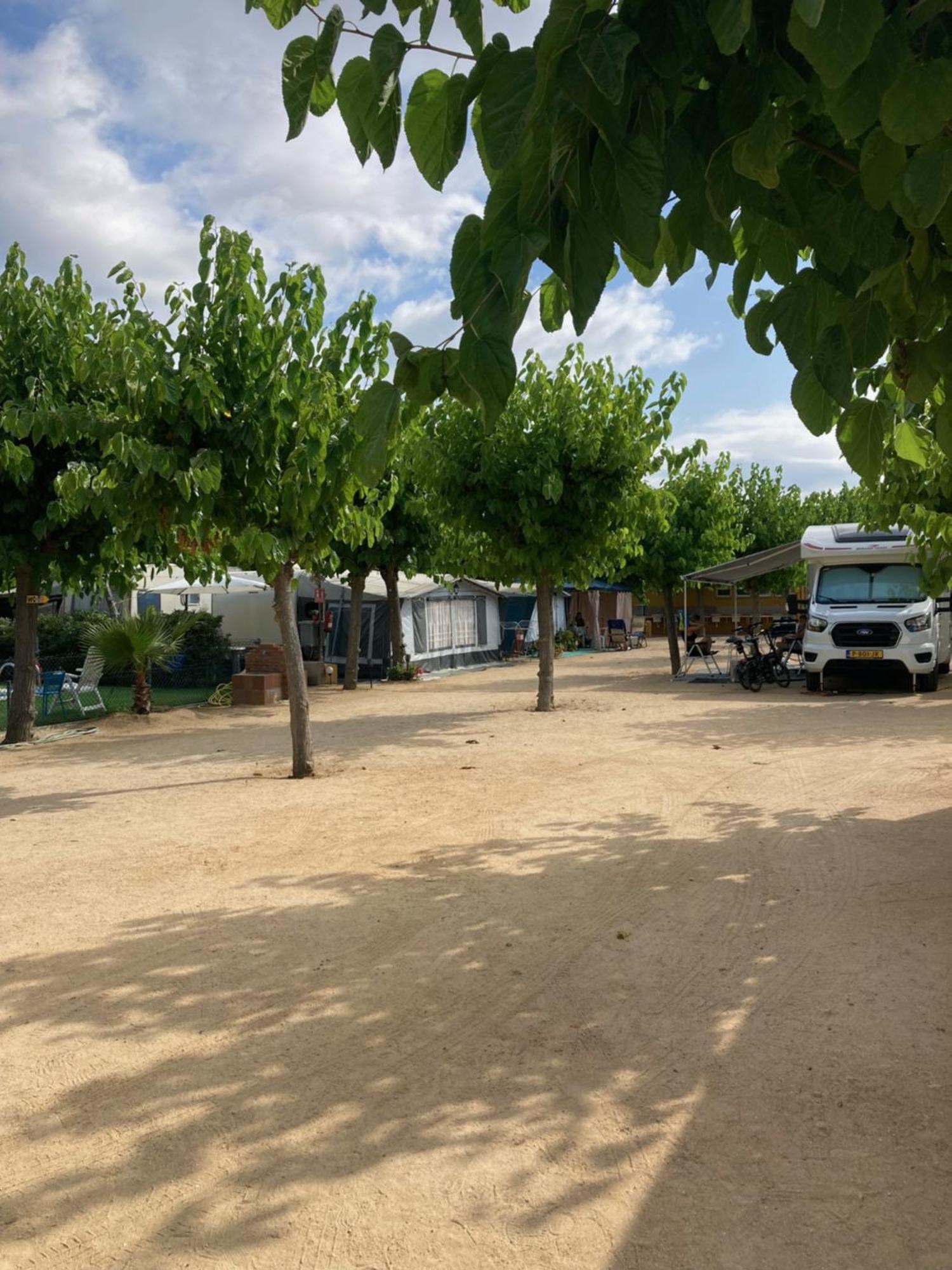 Camping El Pinar Platja 圣苏珊娜 外观 照片
