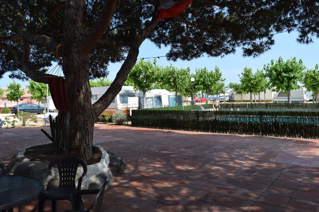 Camping El Pinar Platja 圣苏珊娜 外观 照片